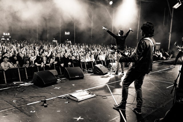 The Clone Roses + Definitely Mightbe + The James Experience + Kazabian