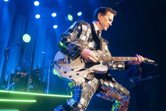 Chris Isaak