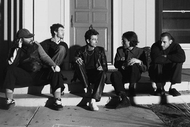 The Neighbourhood: THE WOURLD TOUR