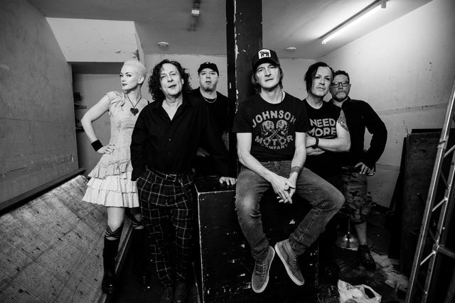 The Wonder Stuff + Inspiral Carpets